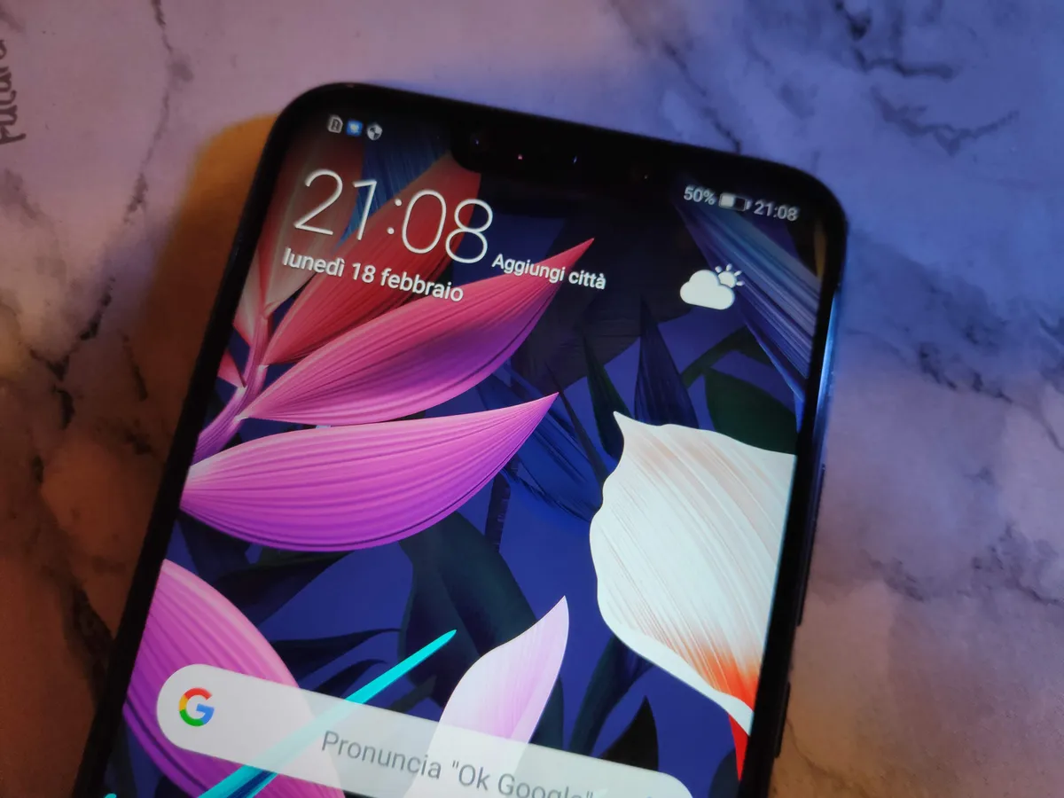 Recensione Huawei Mate 20 Lite: design premium e prestazioni convincenti