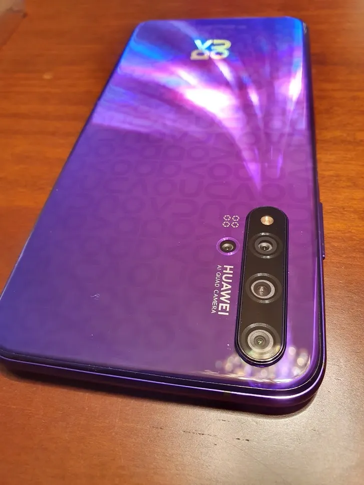 Recensione Huawei Nova 5T: Prezzo competitivo e prestazioni equilibrate