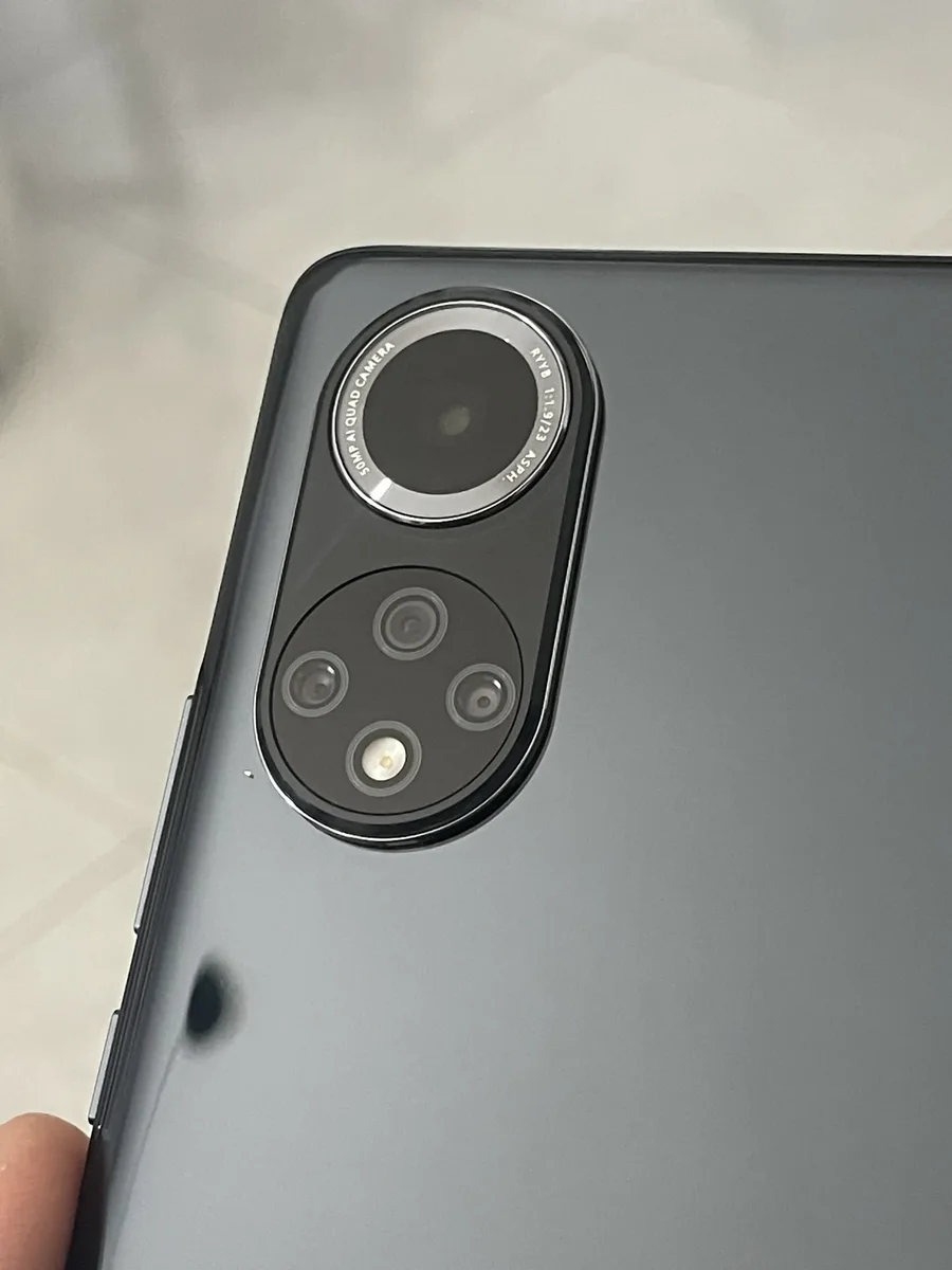 Recensione Recensione Huawei Nova 9: medio gamma elegante ma senza Google