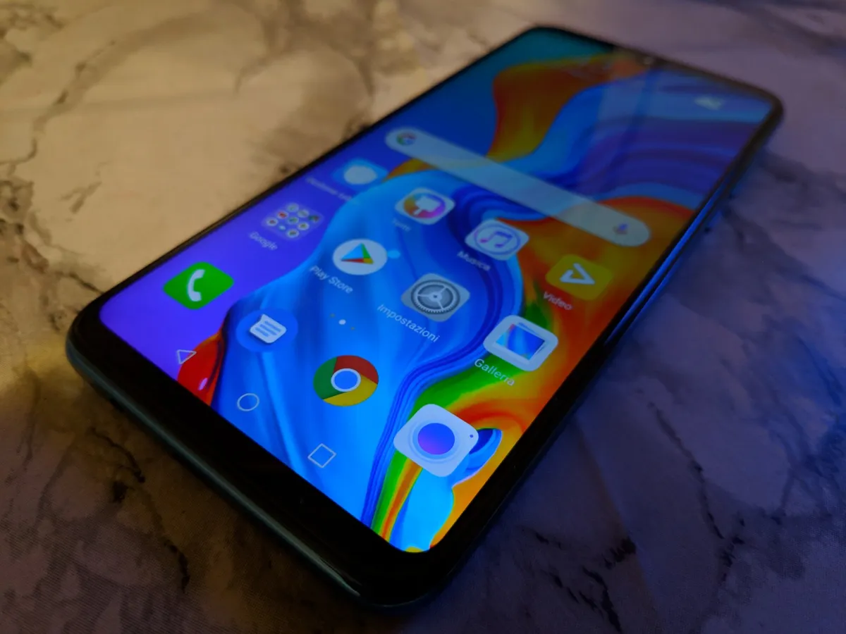 Recensione Huawei P30 Lite: recensione del 'piccolino' della famiglia P30