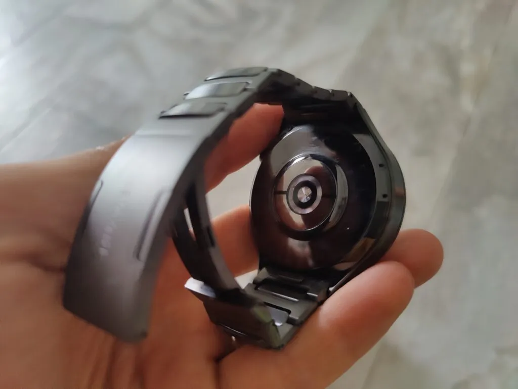 Recensione Recensione Huawei Watch 4 Pro Space Edition: il re dei wearable