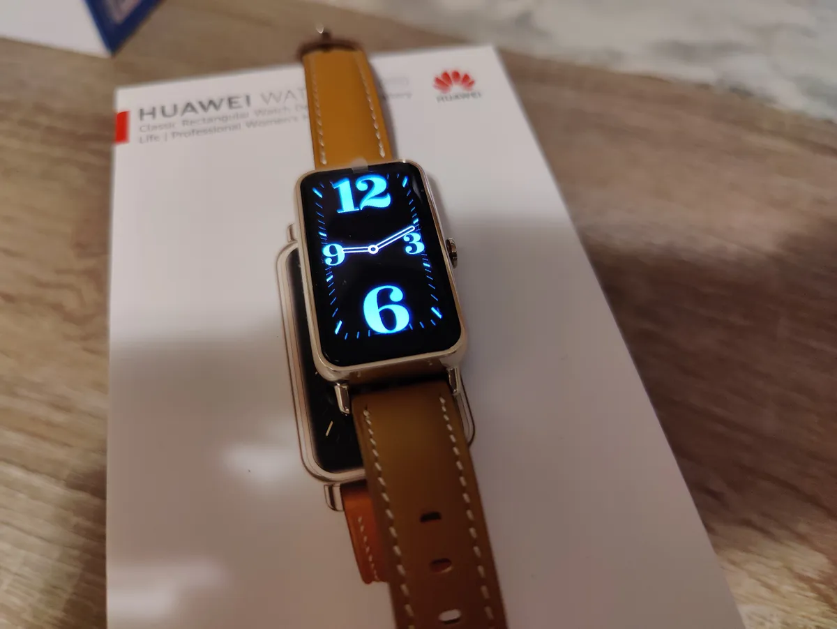 Recensione Recensione Huawei Watch Fit mini: l'orologio smart elegante ed economico