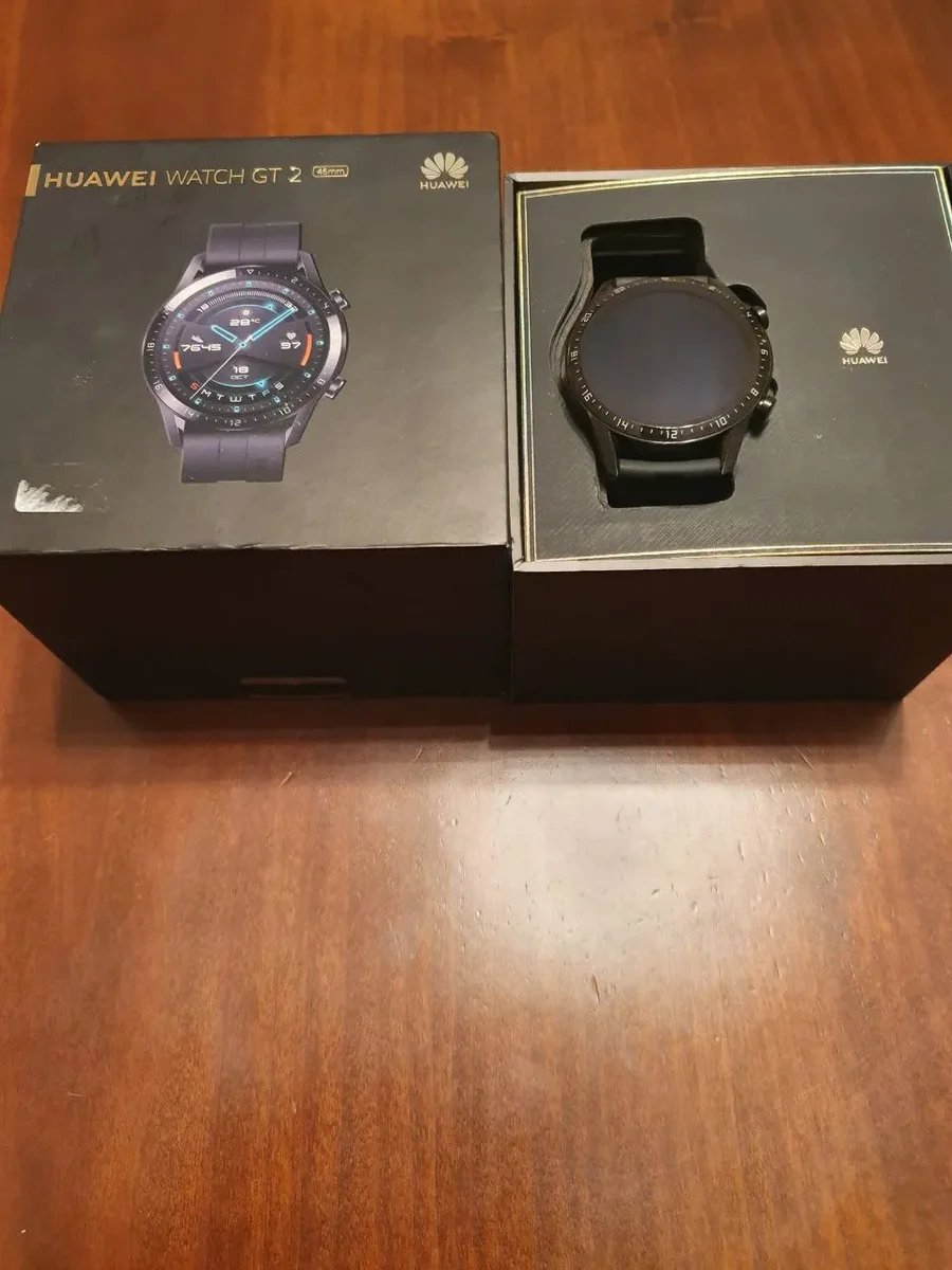 Recensione Huawei Watch GT2: l'orologio smart che non teme il tempo