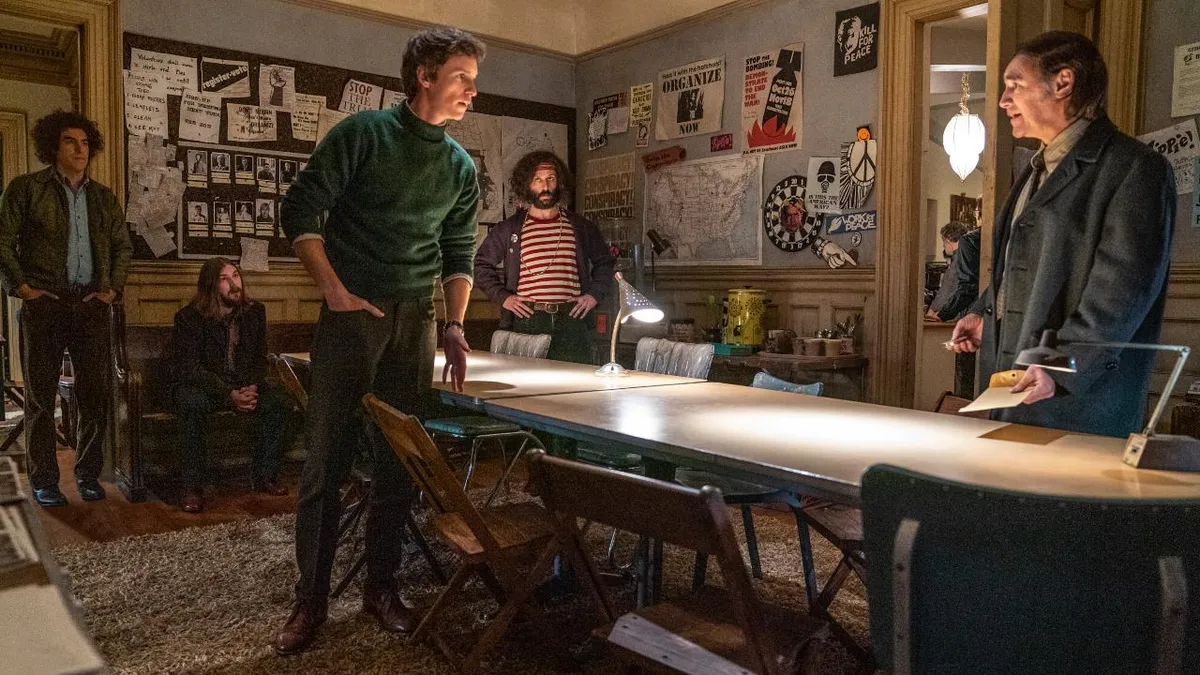 Recensione Recensione Il processo ai Chicago 7: il capolavoro civile di Aaron Sorkin