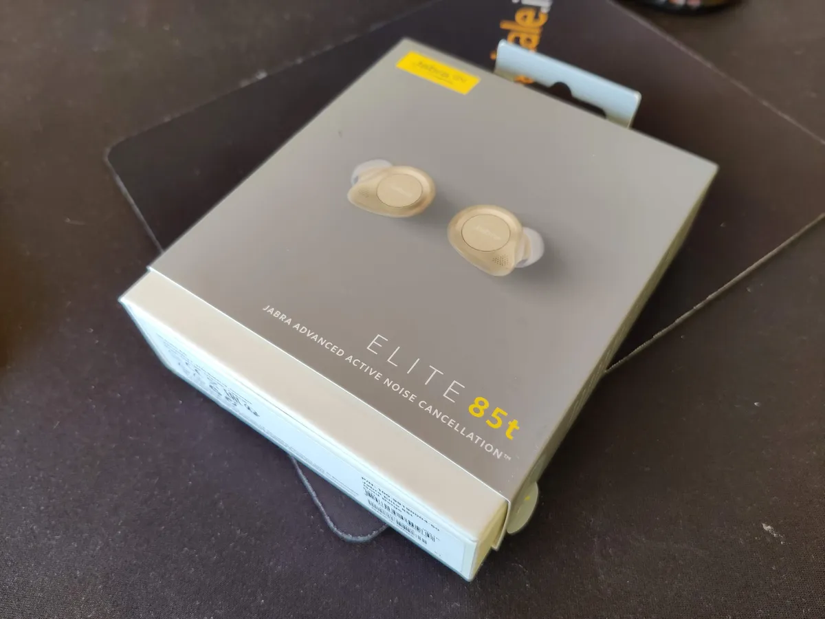 Recensione Recensione Jabra Elite 85t: auricolari TWS top con ANC e gran suono