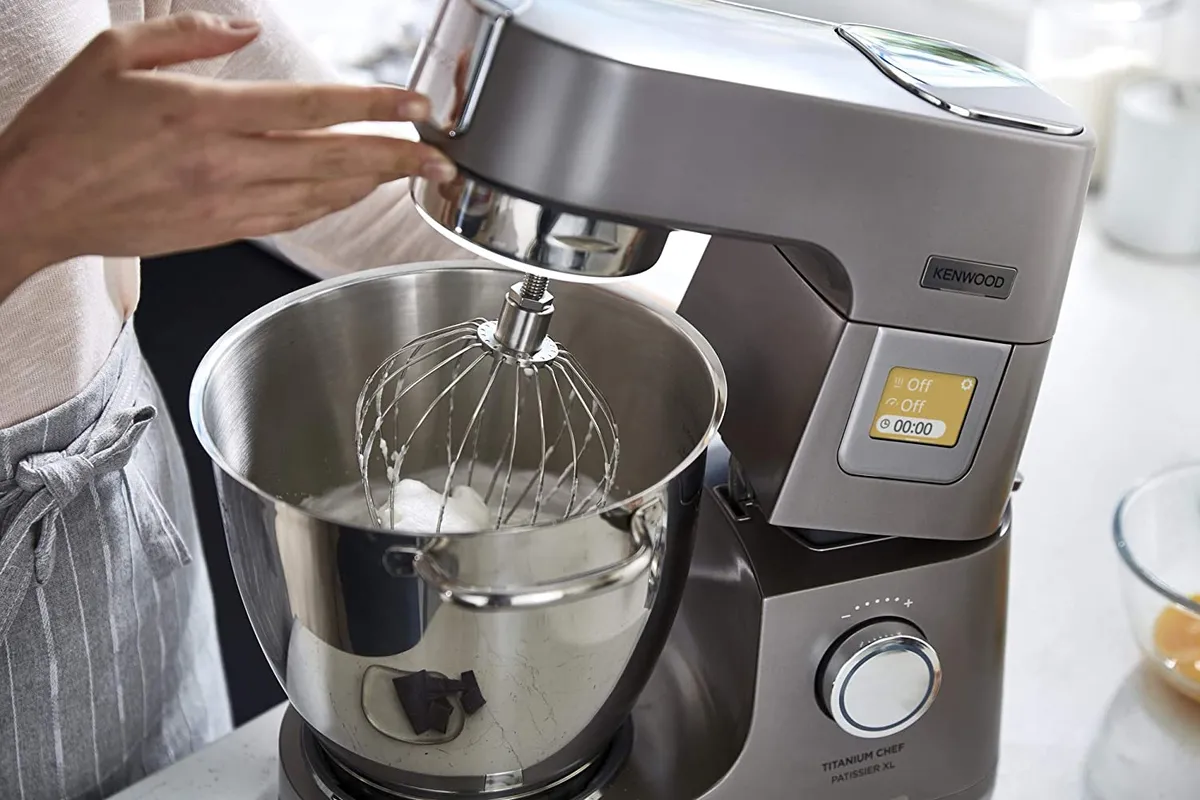 Recensione Recensione Kenwood Titanium Chef Patissier XL: Il Sogno dei Pasticceri