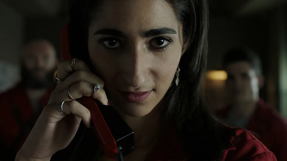 Recensione Recensione La casa di carta: un thriller avvincente su Netflix