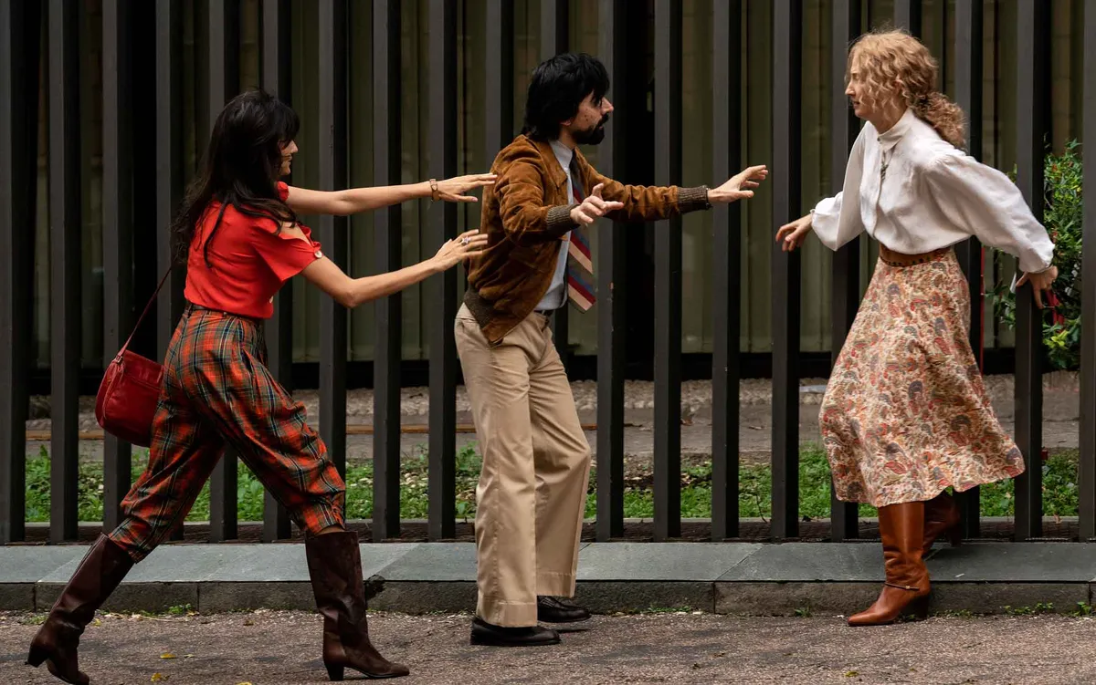 Recensione 'Lacci': il nuovo film di Daniele Lucchetti presenta legami complessi