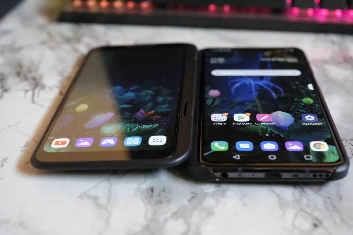 Recensione LG V50 ThinQ 5G Review: Doppio Schermo e Prestazioni Sorprendenti