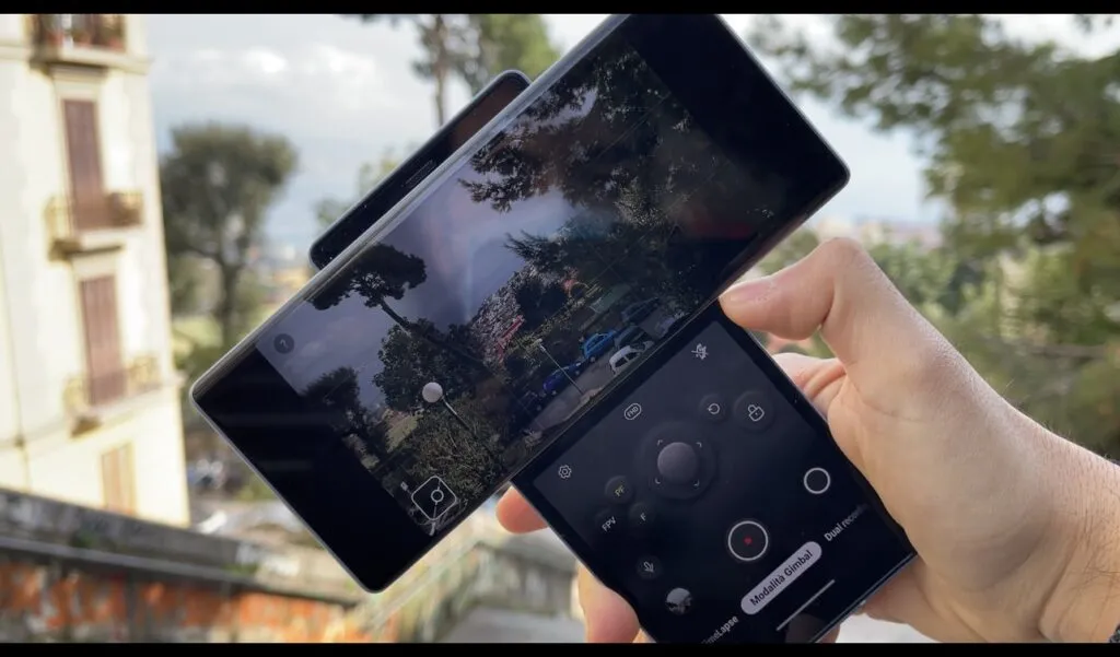 Recensione Recensione LG Wing: lo smartphone con display rotante che innova