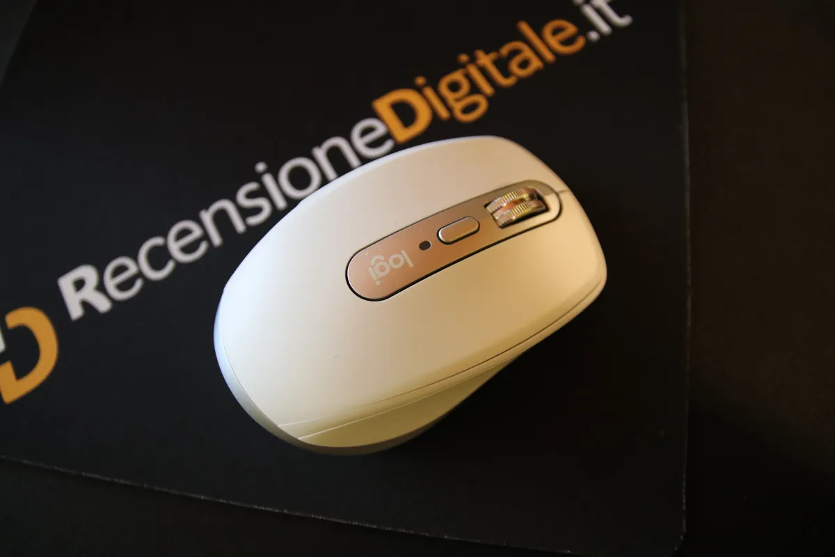Recensione Recensione Logitech MX Anywhere 3 per Mac: Mouse Portatile al Top