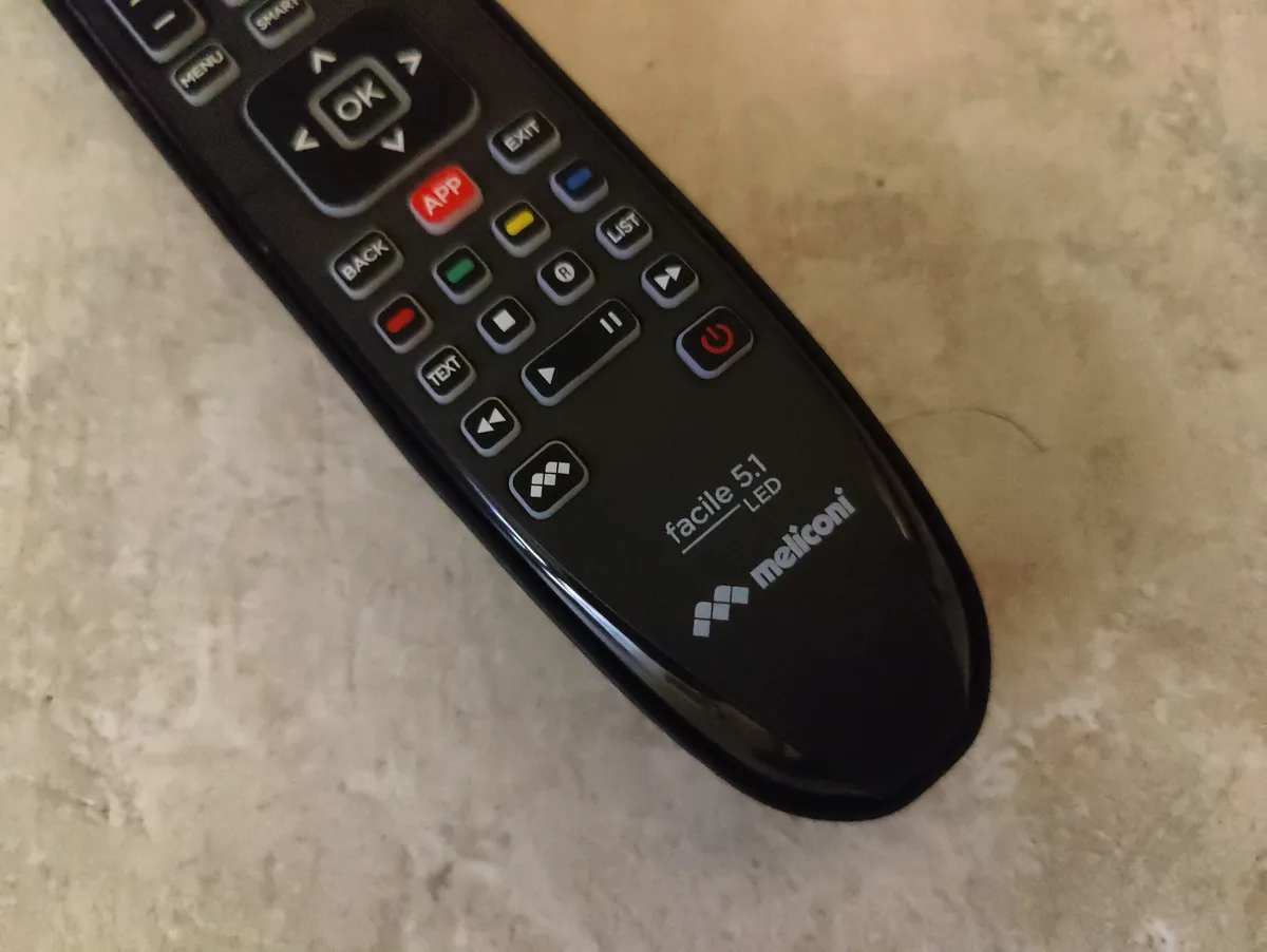 Recensione Meliconi Gumbody Facile 5.1 LED: un telecomando universale pratico e luminoso