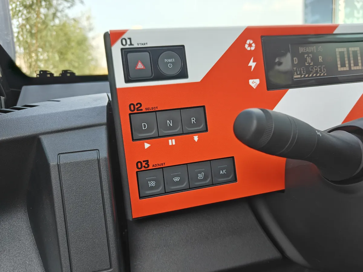Recensione Recensione Mobilize Duo 45 Neo: il micro-veicolo elettrico con airbag