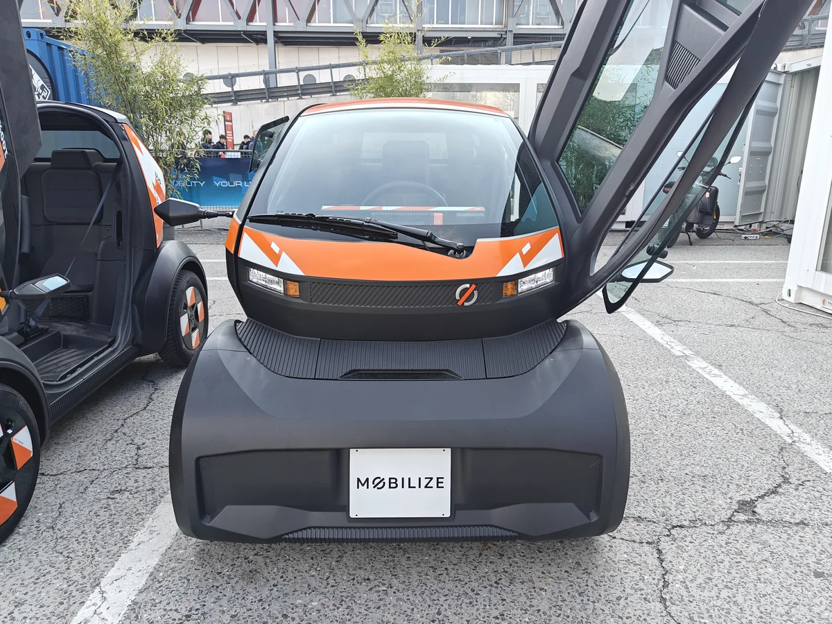 Recensione Mobilize Duo 45 Neo: il micro-veicolo elettrico con airbag