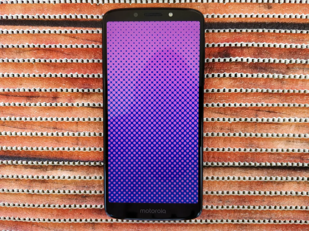 Recensione Motorola G6 Play: Entry-Level di Qualità