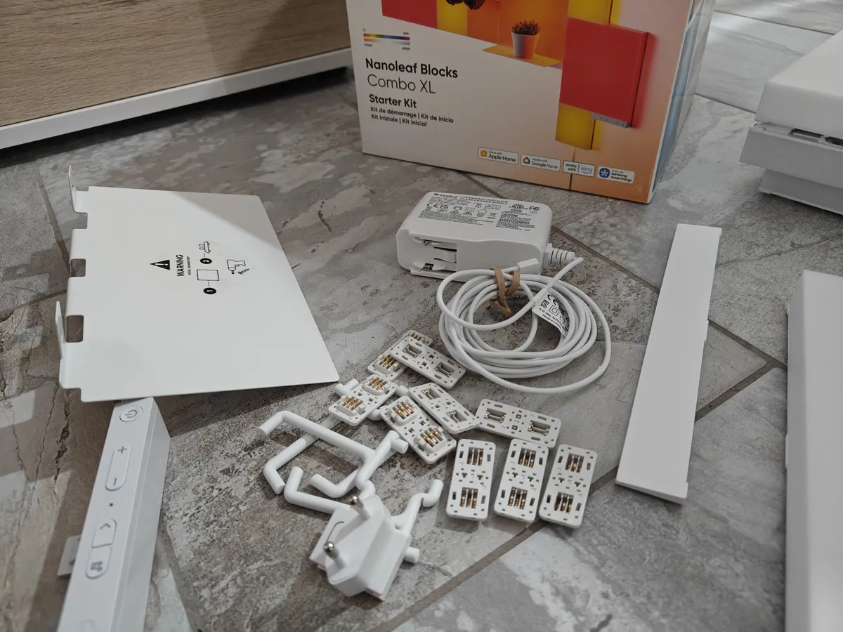 Recensione Nanoleaf Blocks recensione: luci modulari che diventano mensole
