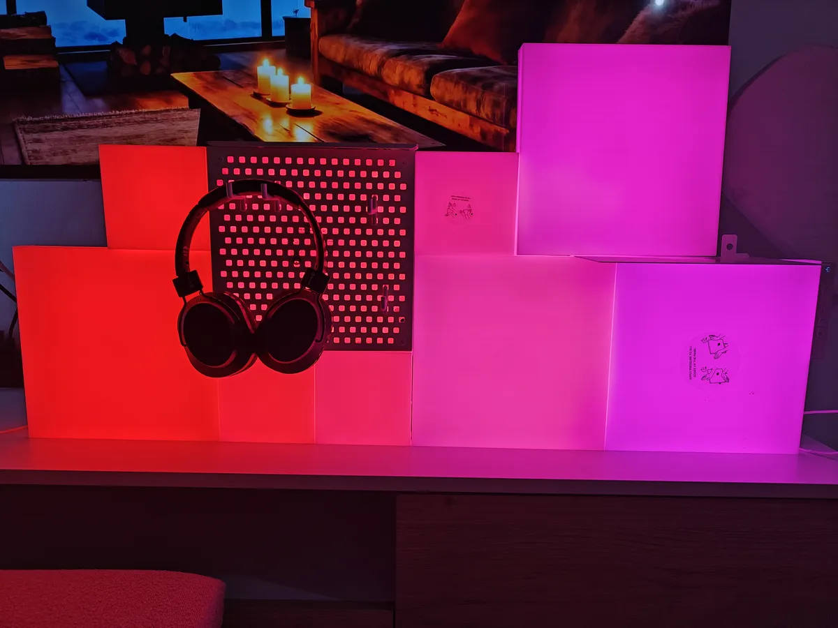 Recensione Nanoleaf Blocks recensione: luci modulari che diventano mensole
