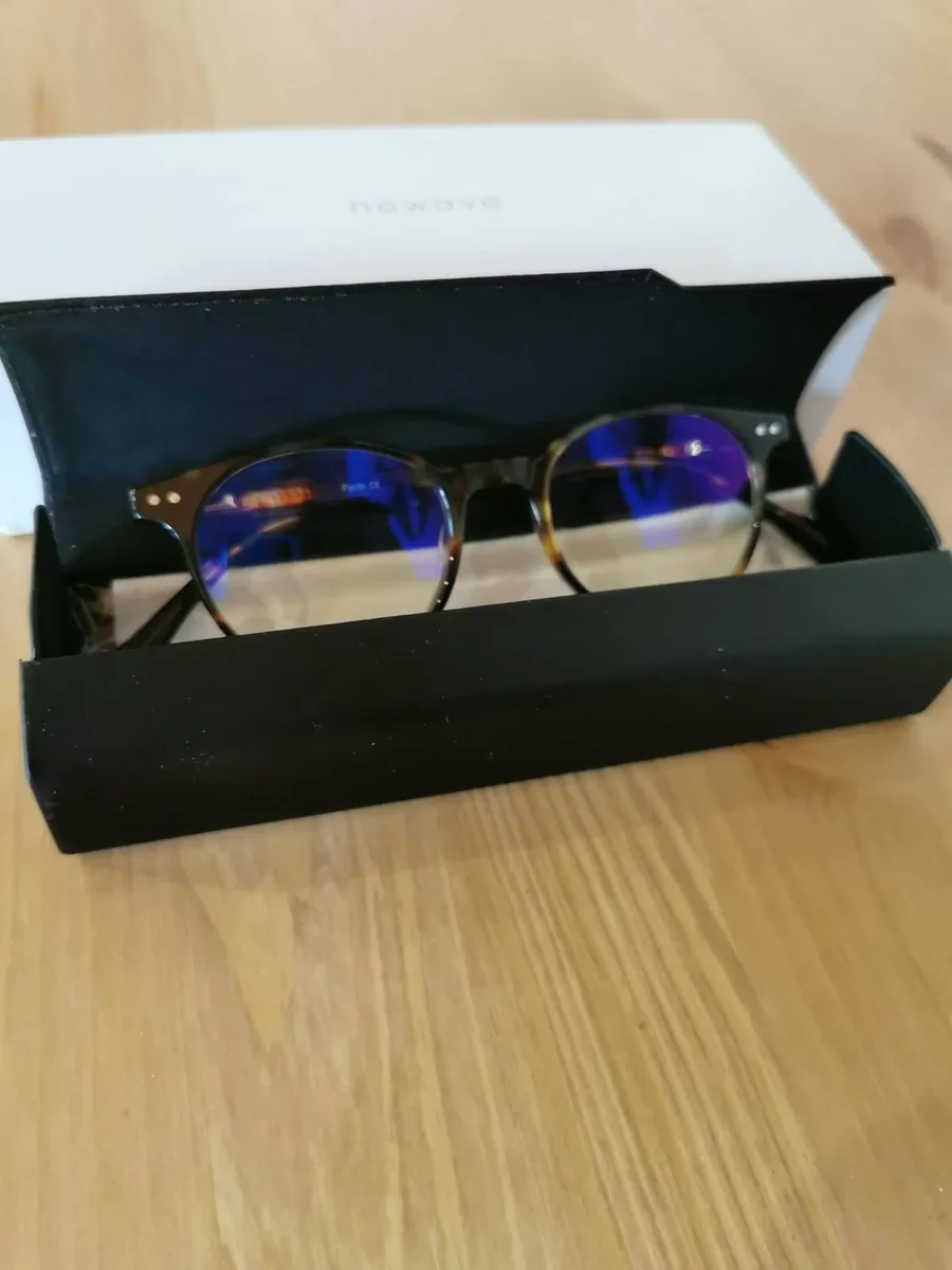 Recensione Recensione Nowave Porto: occhiali anti luce blu per il benessere