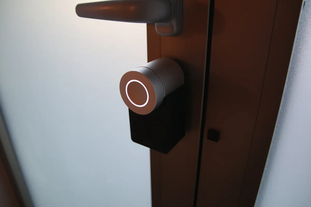 Recensione Recensione Nuki Combo 2.0: la serratura smart definitiva per la casa