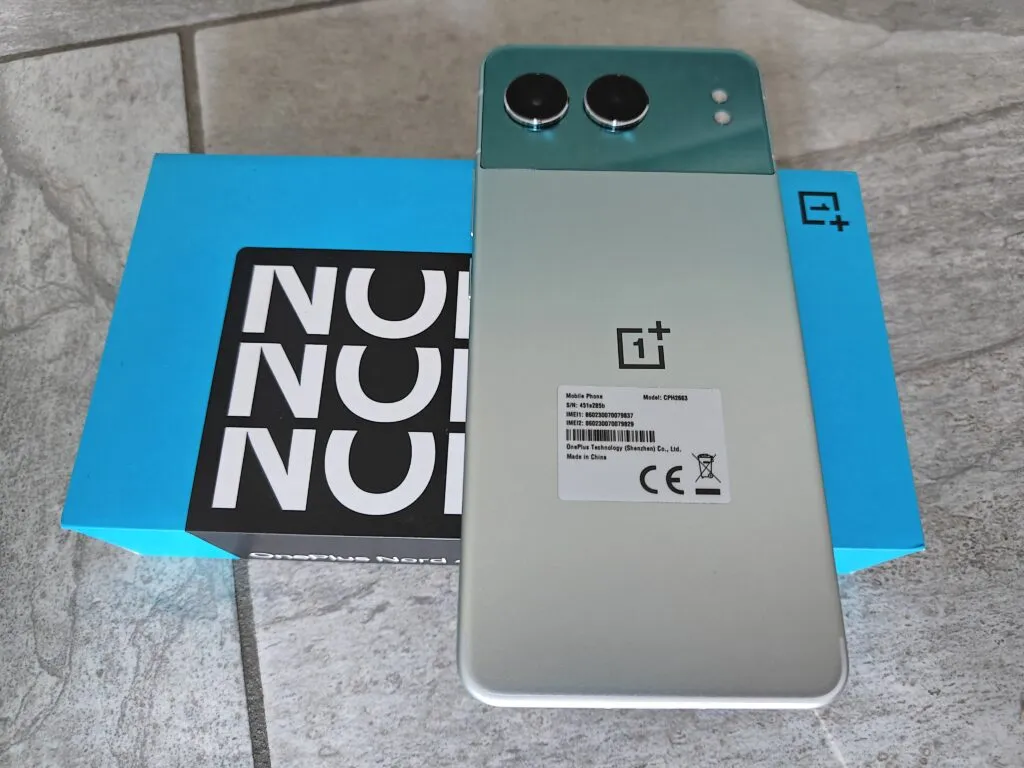 Recensione Recensione OnePlus Nord 4: l'alluminio torna da protagonista