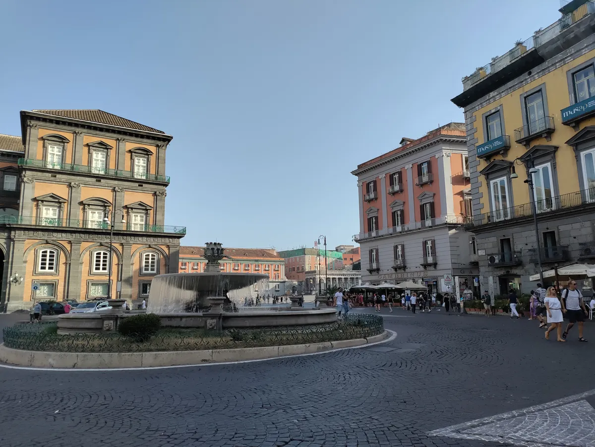 Recensione Recensione OnePlus Nord CE 5G: l'essenziale alla portata di tutti