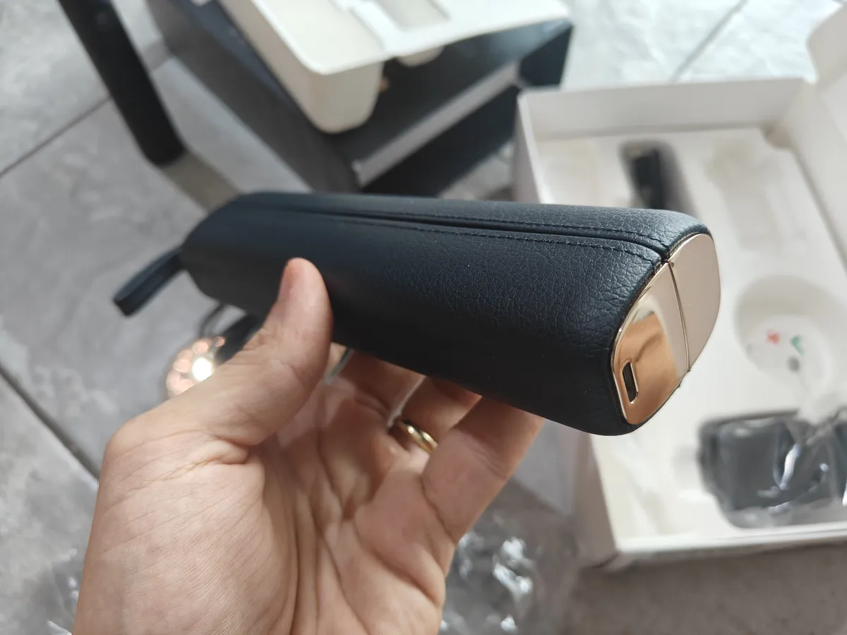 Recensione Recensione Philips Sonicare 9900 Prestige: spazzolino smart
