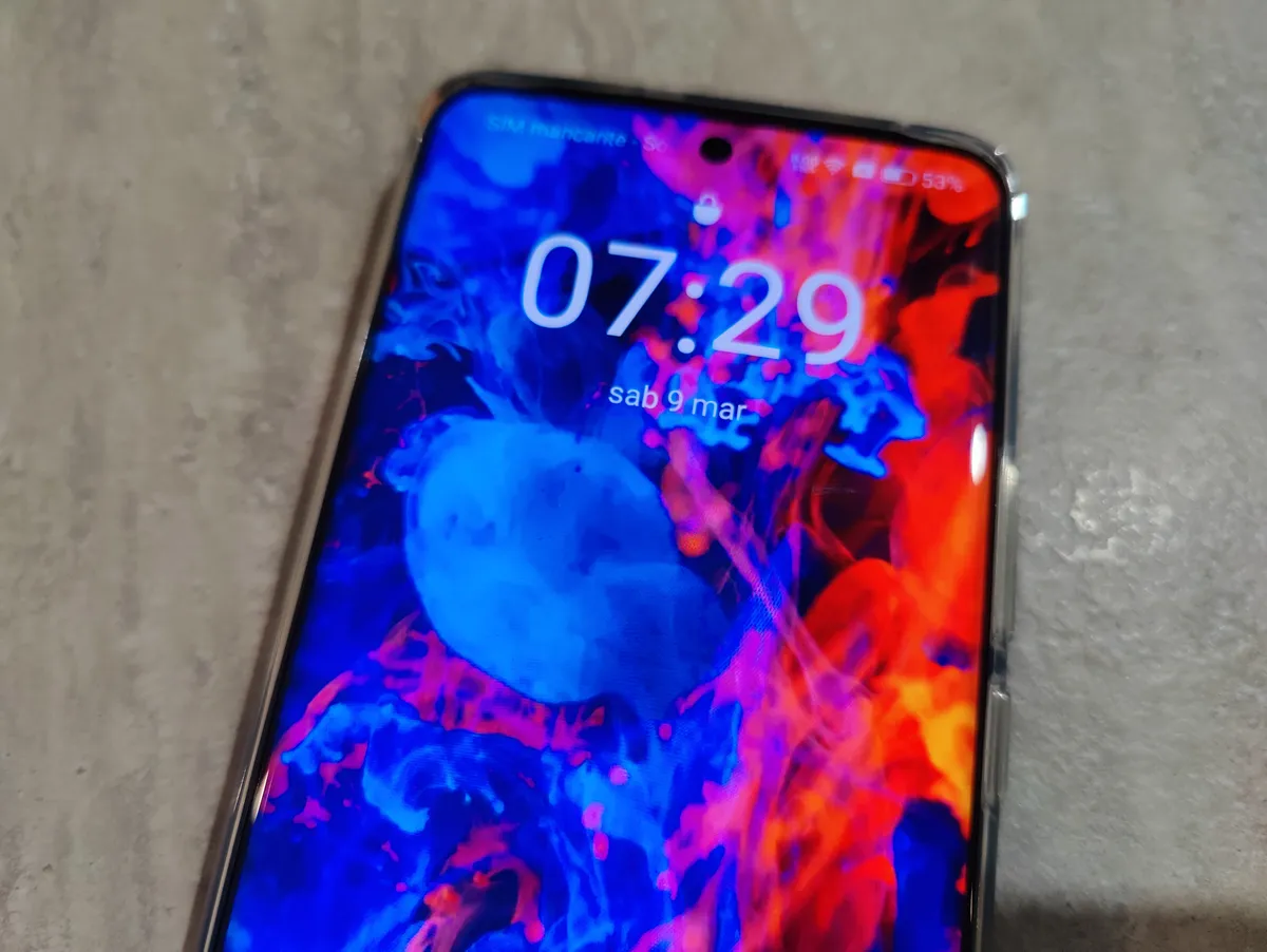 Recensione Recensione Realme 12 Pro 5G: Stile da Vetrina e Fotocamera di Livello