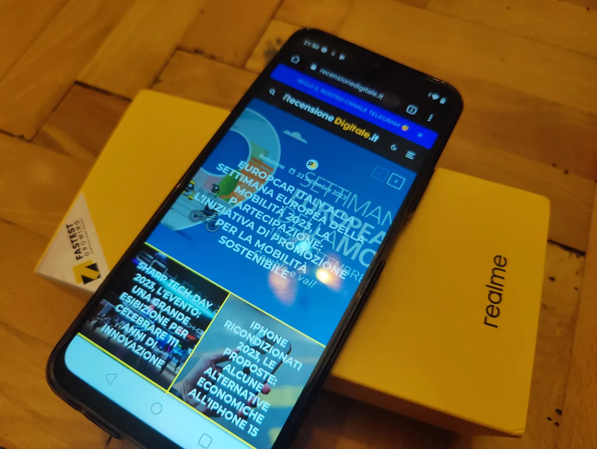 Recensione Recensione Realme C51: lo smartphone economico con ricarica 33W