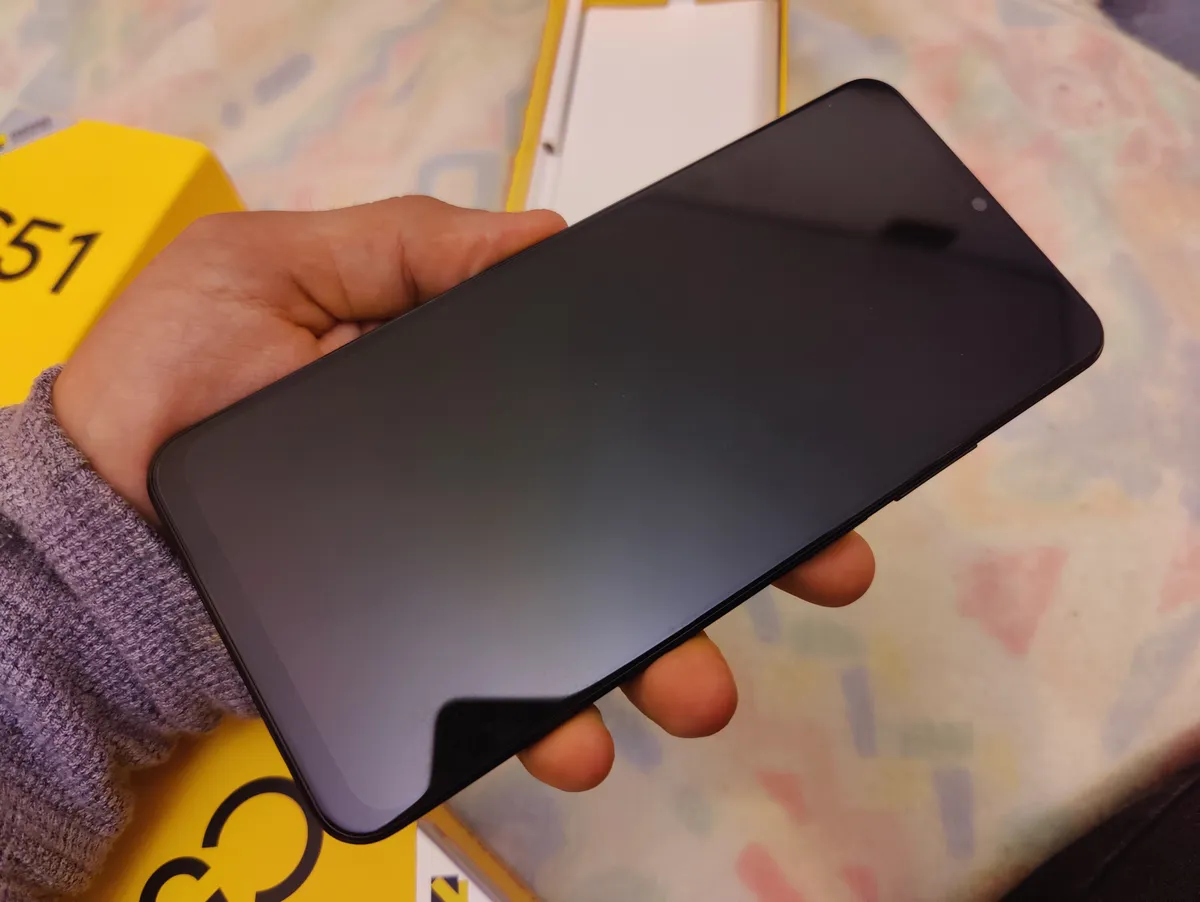 Recensione Realme C53: smartphone entry-level con stile ma prestazioni limitate