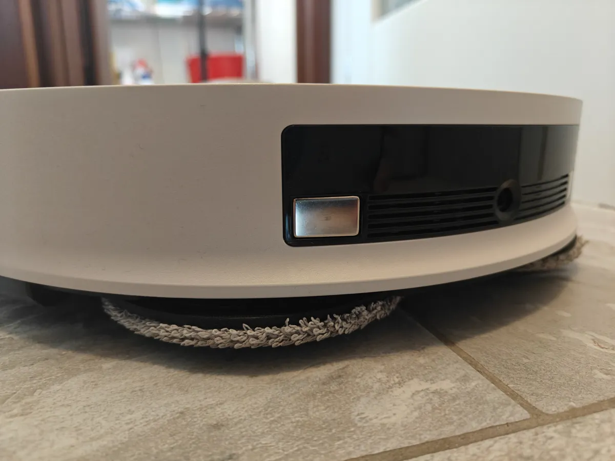 Recensione Recensione Samsung Jet Bot Combo AI: Vapore e AI per la Pulizia