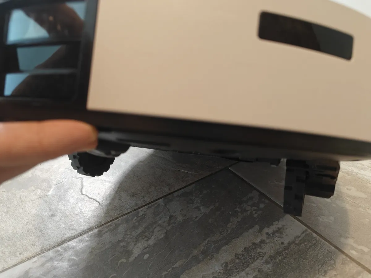 Recensione Recensione Samsung Jet Bot Combo AI: Vapore e AI per la Pulizia