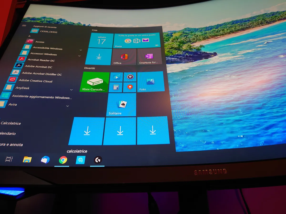 Recensione Recensione Samsung Odyssey G7: monitor gaming QLED 240Hz 1000R