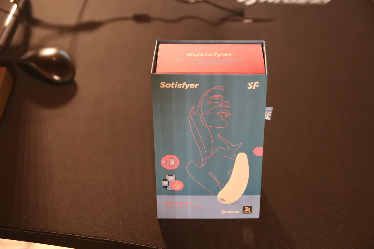 Recensione Recensione Satisfyer Curvy 2+: Un vibratore smart intrigante