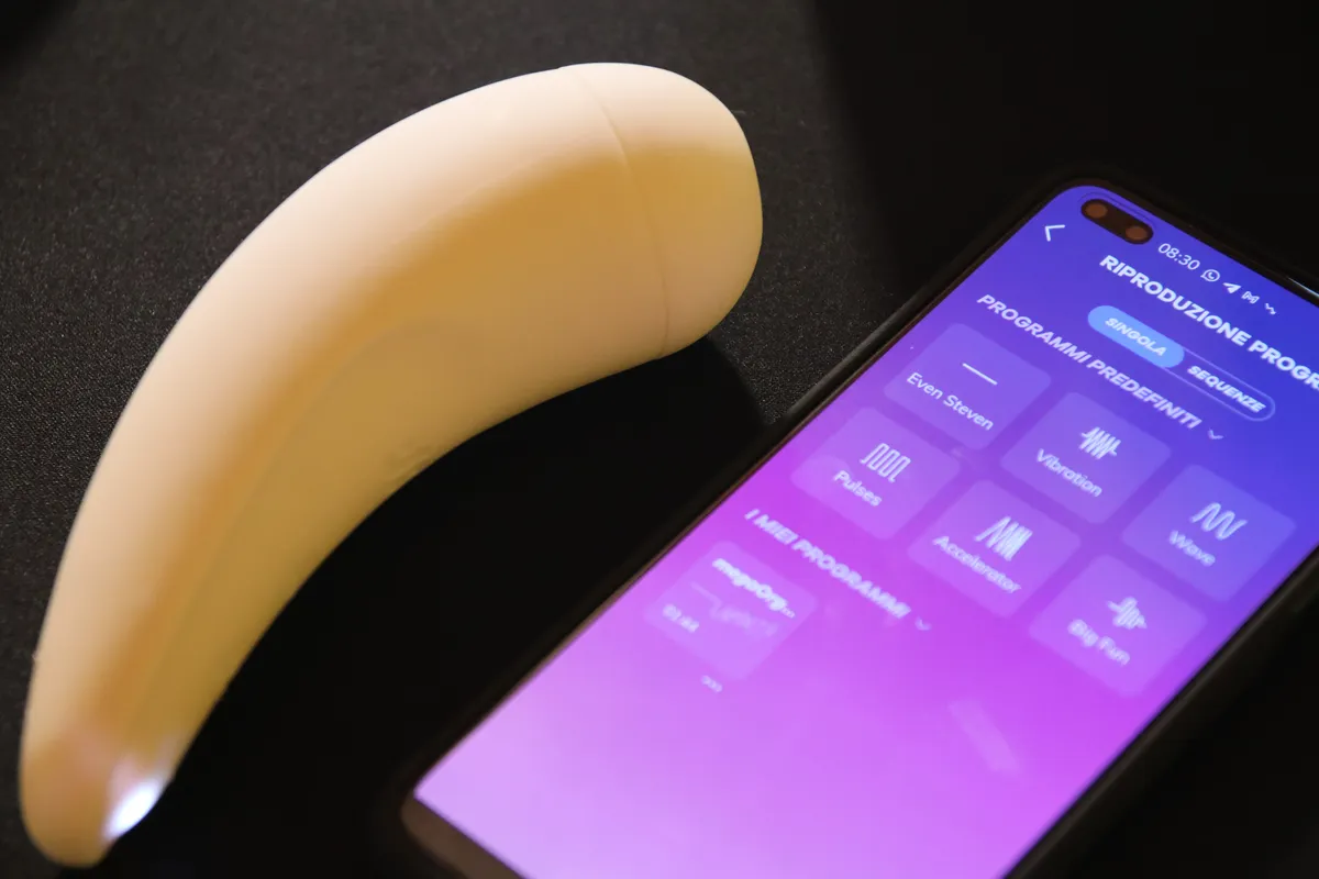 Recensione Recensione Satisfyer Curvy 2+: Un vibratore smart intrigante
