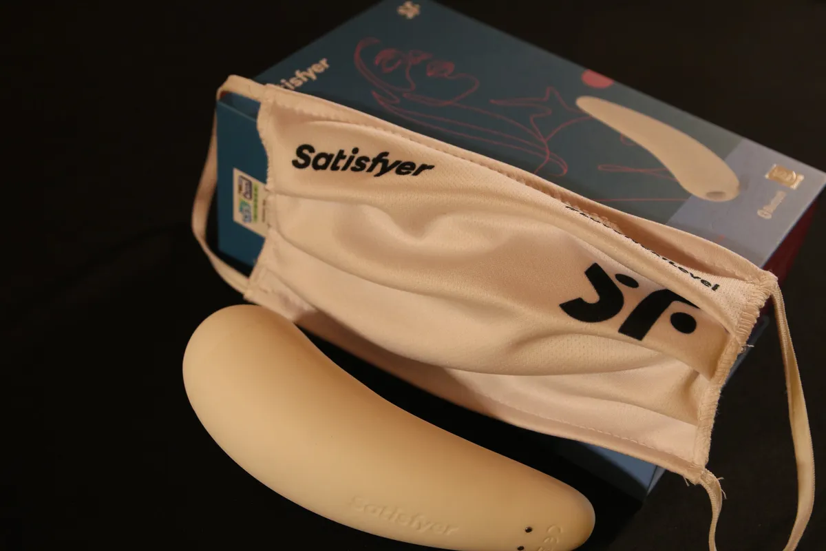 Recensione Recensione Satisfyer Curvy 2+: Un vibratore smart intrigante