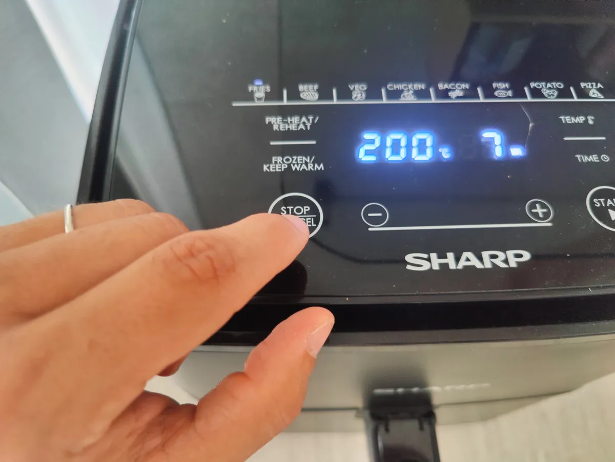 Recensione Recensione Sharp AF-GS552A: la friggitrice ad aria da 5,5 litri