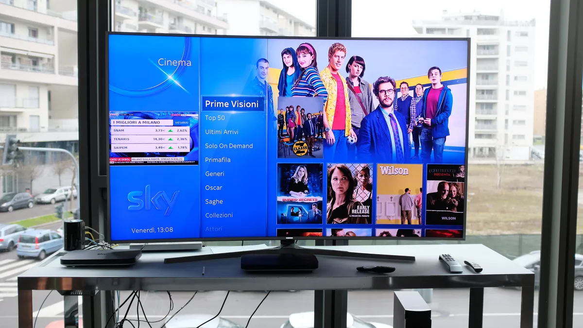 Recensione 'Recensione Sky Q: Innovazione e Versatilità per la TV del Futuro'