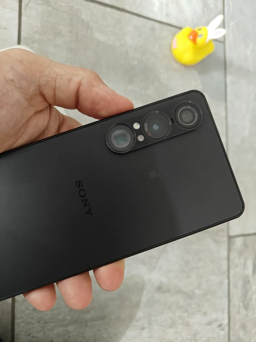 Recensione Sony Xperia 1 VII recensione: re della fotografia, ma non perfetto