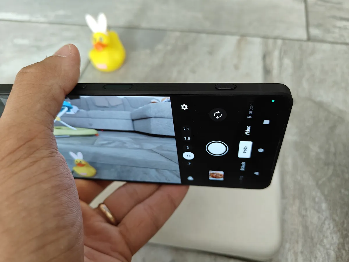 Recensione Sony Xperia 1 VII recensione: re della fotografia, ma non perfetto