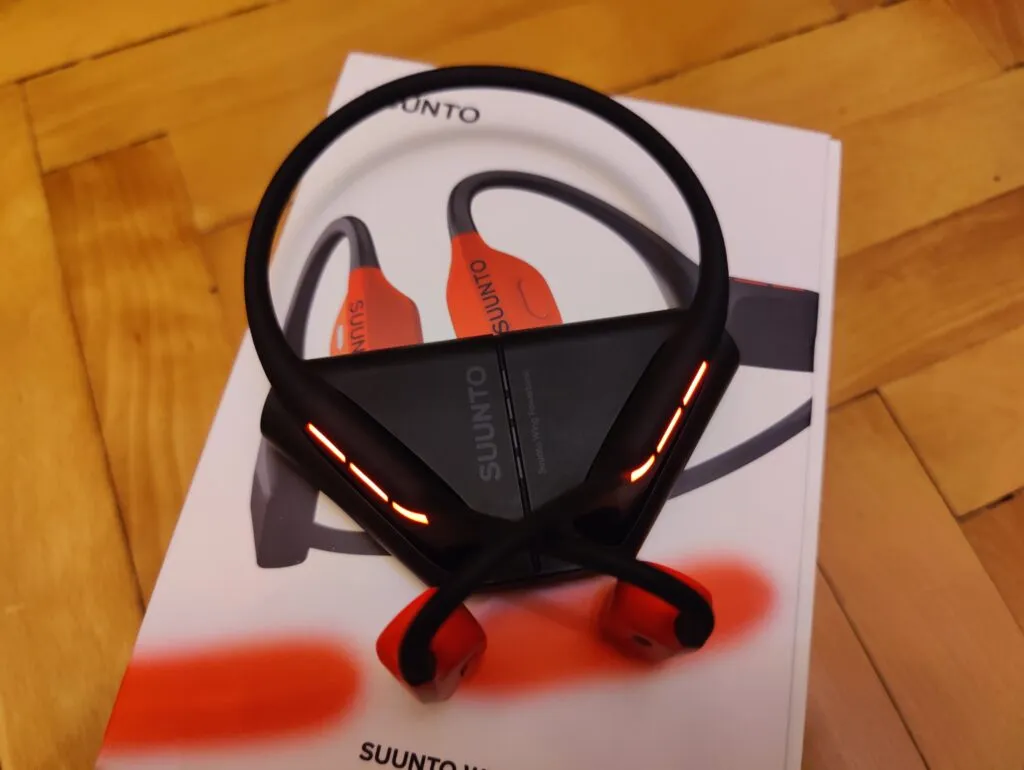 Recensione Recensione Suunto Wing: cuffie a conduzione ossea per lo sport