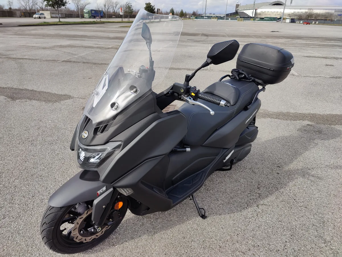 recensione-sym-maxsym-400