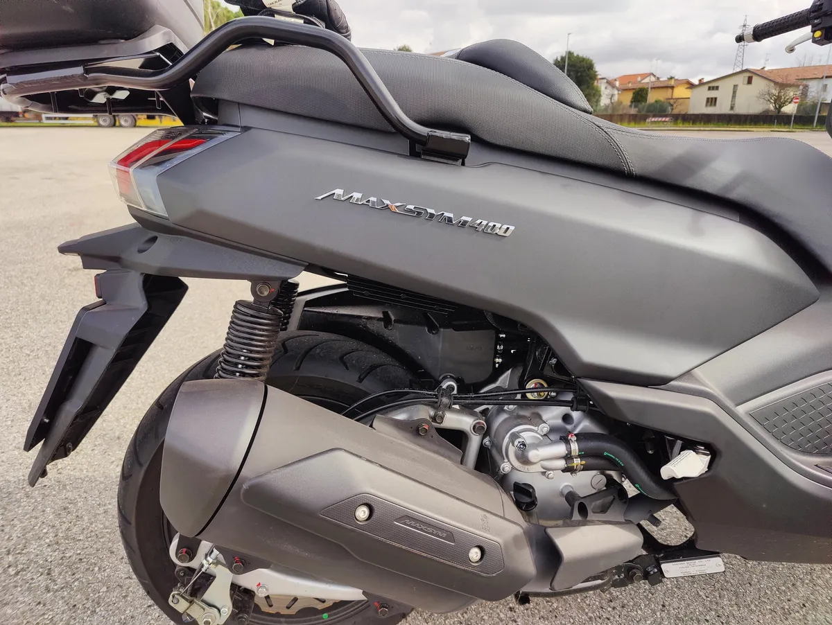 recensione-sym-maxsym-400