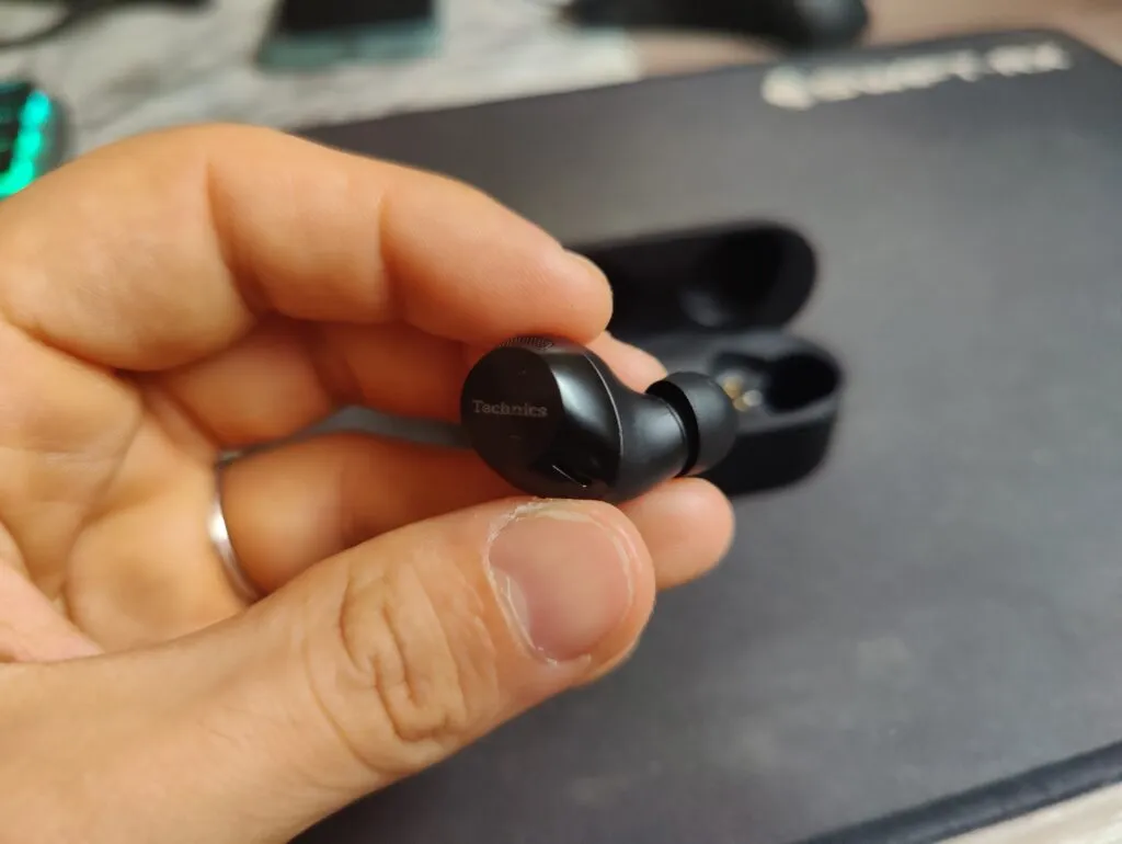 Recensione Recensione Technics AZ40M2: auricolari TWS Hi-Res con Multipoint a 3 dispositivi