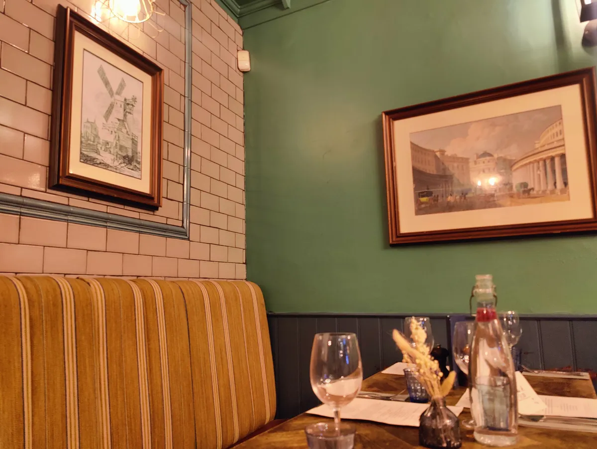 Recensione Recensione The Windmill Mayfair: autentico pub britannico a Londra