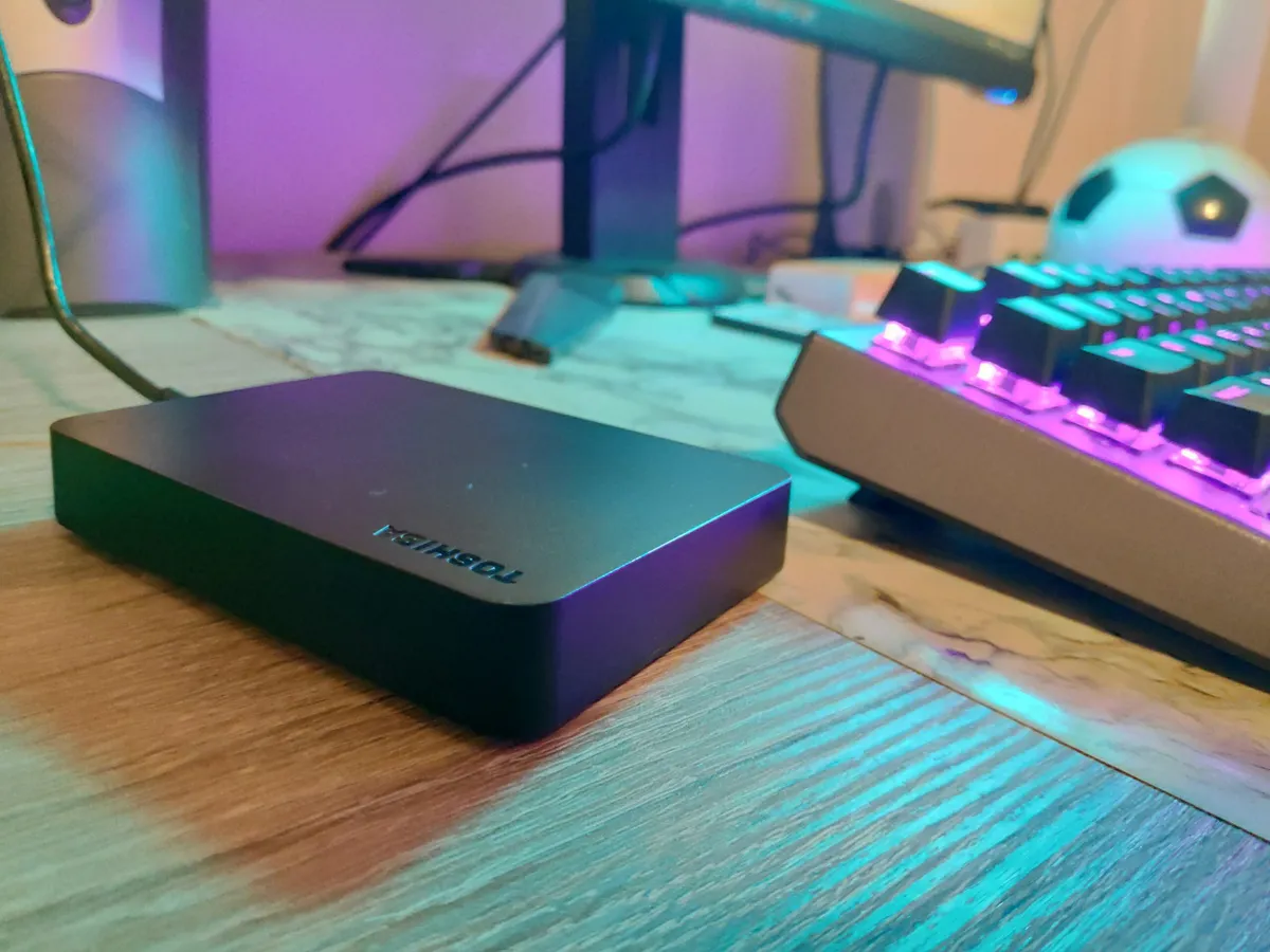 Recensione Toshiba Canvio Basics 4TB: tanto spazio per i nostri dati