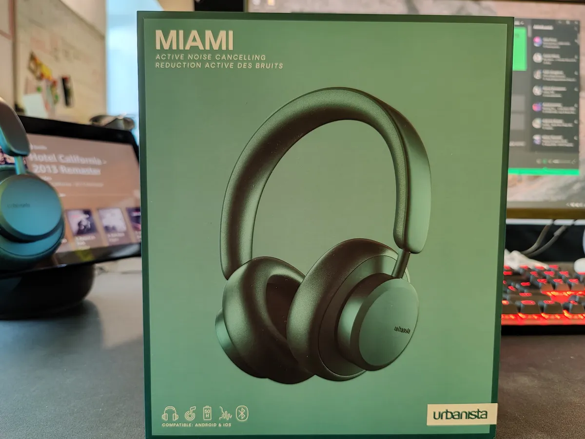 Recensione Recensione Urbanista Miami: cuffie ANC con stile e super autonomia