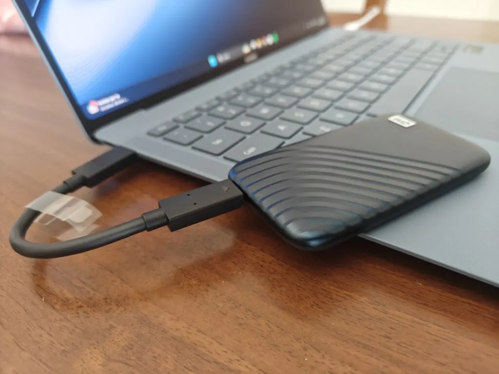 Recensione Recensione WD My Passport SSD 1TB: Velocità NVMe e Design Tascabile