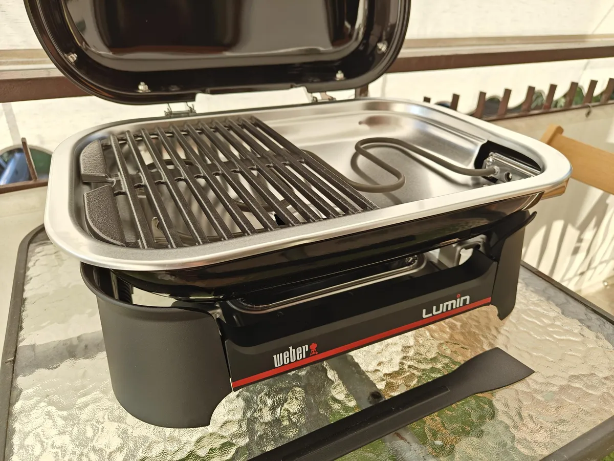 Recensione Weber Lumin Compact: il barbecue elettrico da balcone