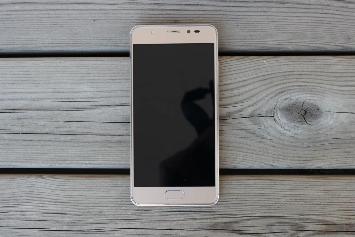 Recensione Recensione Wiko Ufeel Prime: 4GB RAM e Corpo in Metallo