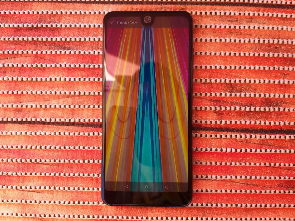 Recensione Wiko View 2: Design e Prezzo Competitivi